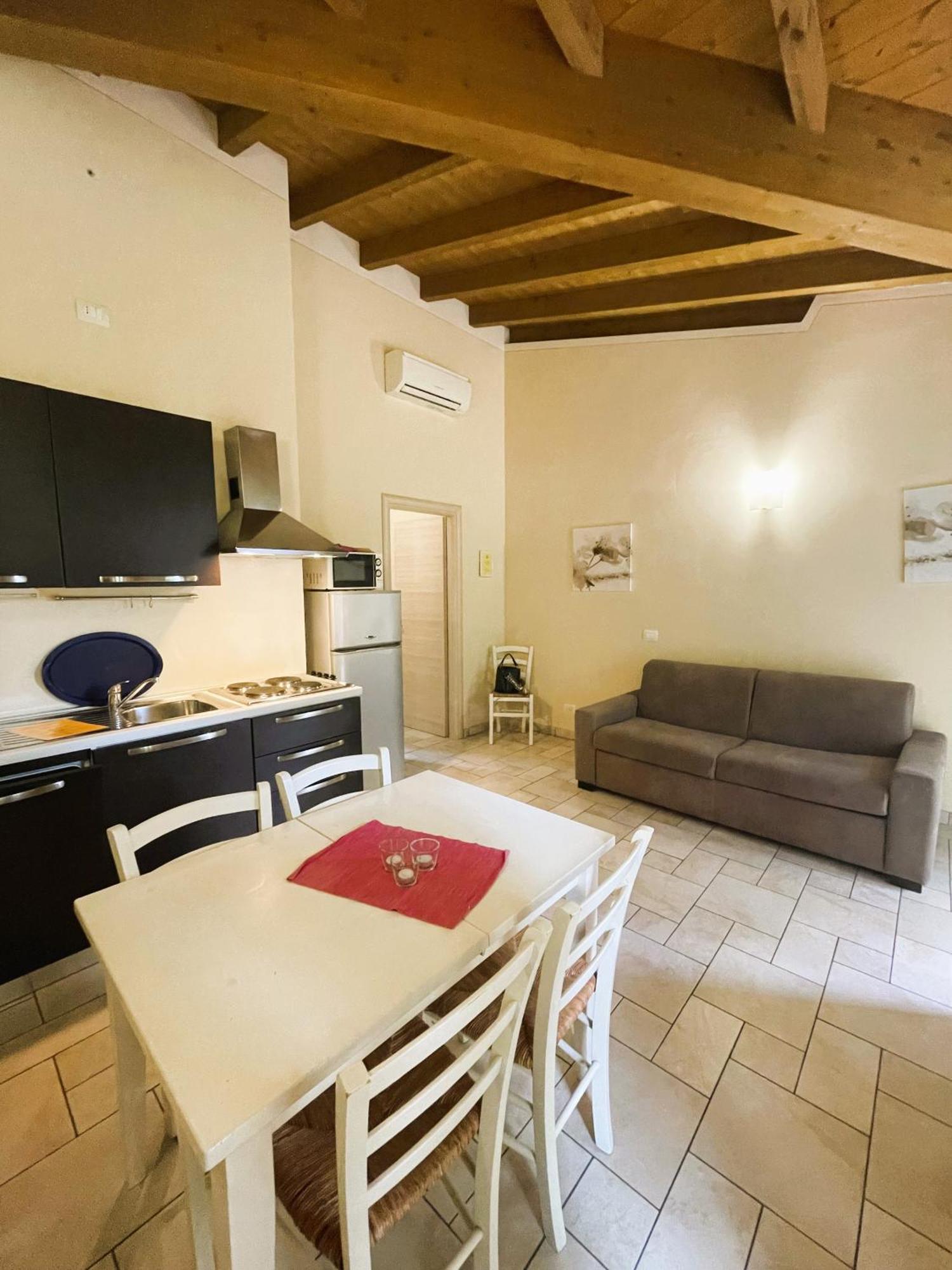 Appartamenti Il Ruscello Manerba del Garda Exterior foto